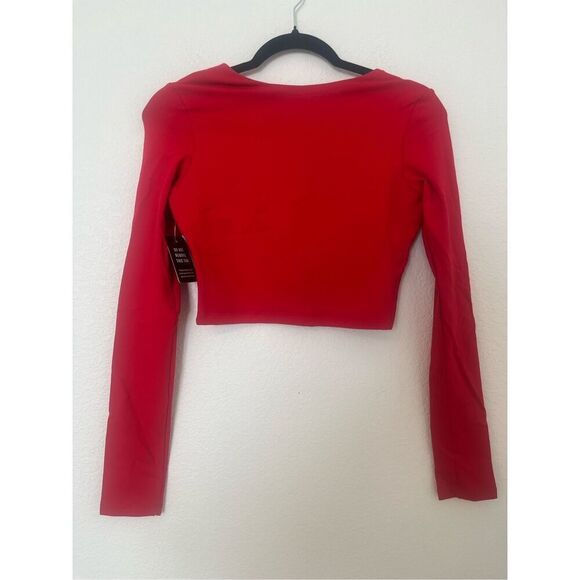 Express Open Back Long Sleeve Crop Top NEW - Picture 2 of 6